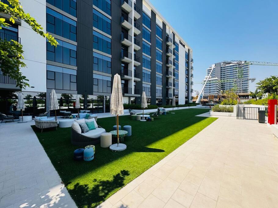 Golfville Lighthousedubai Hills Dubai