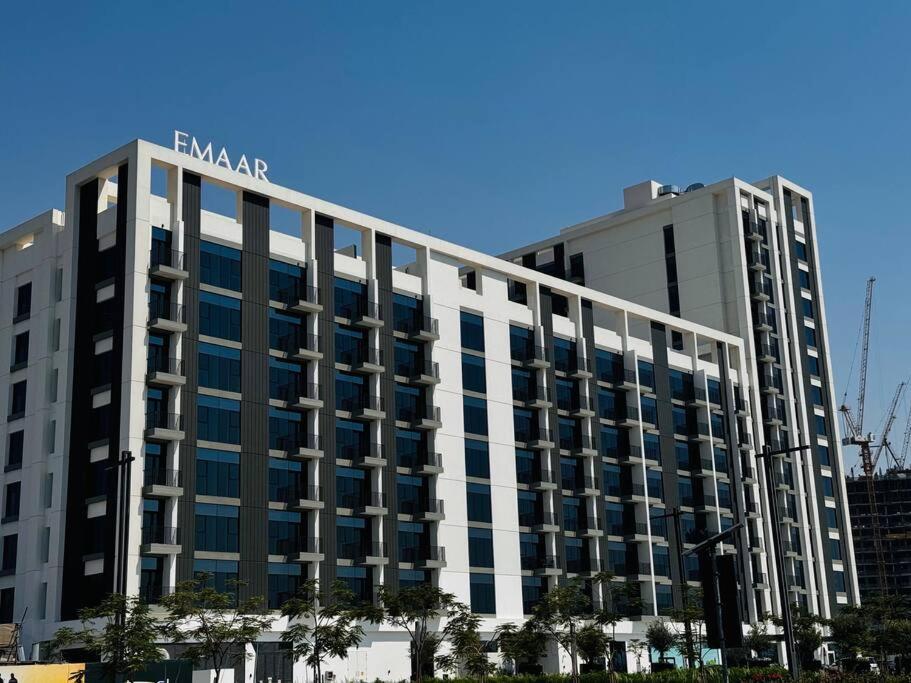 Golfville Lighthousedubai Hills * Dubai